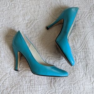 Steve Madden Teal Orbit Pumps